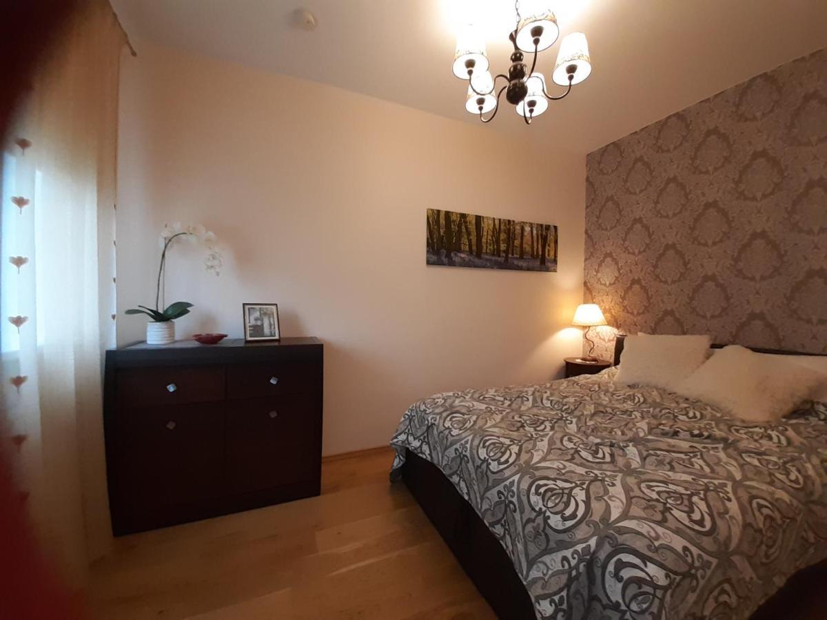 Akord Apartment Centrum Pärnu Buitenkant foto