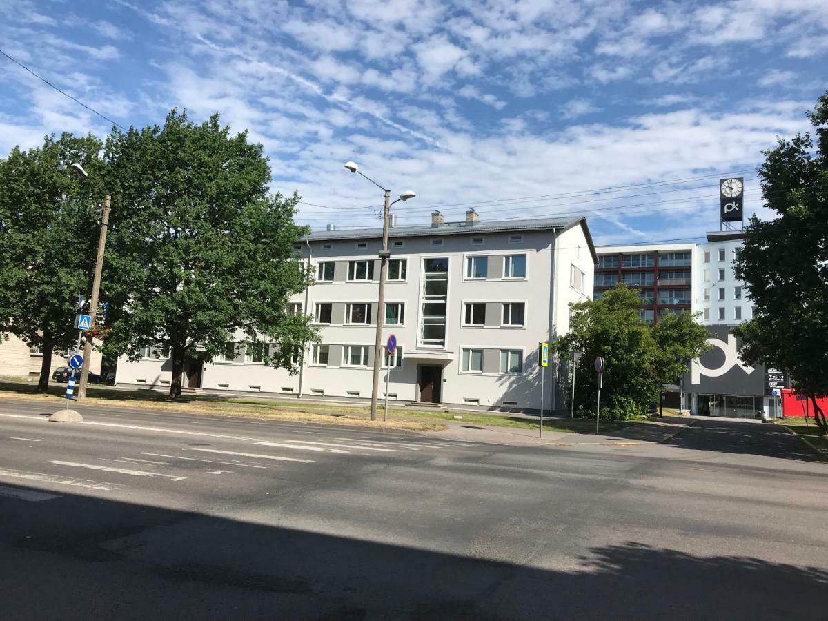 Akord Apartment Centrum Pärnu Buitenkant foto